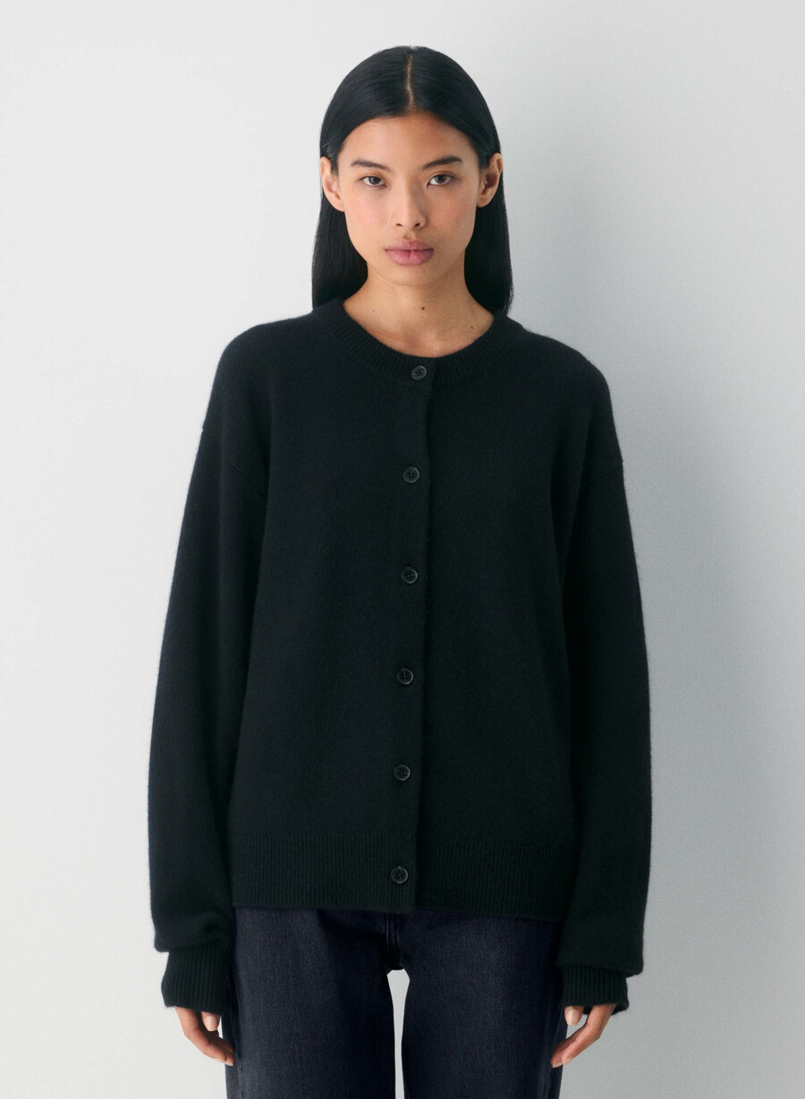 essential cashmere allegory cardigan black