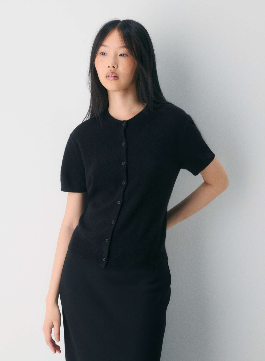 bare cashmere noteworthy cardigan black