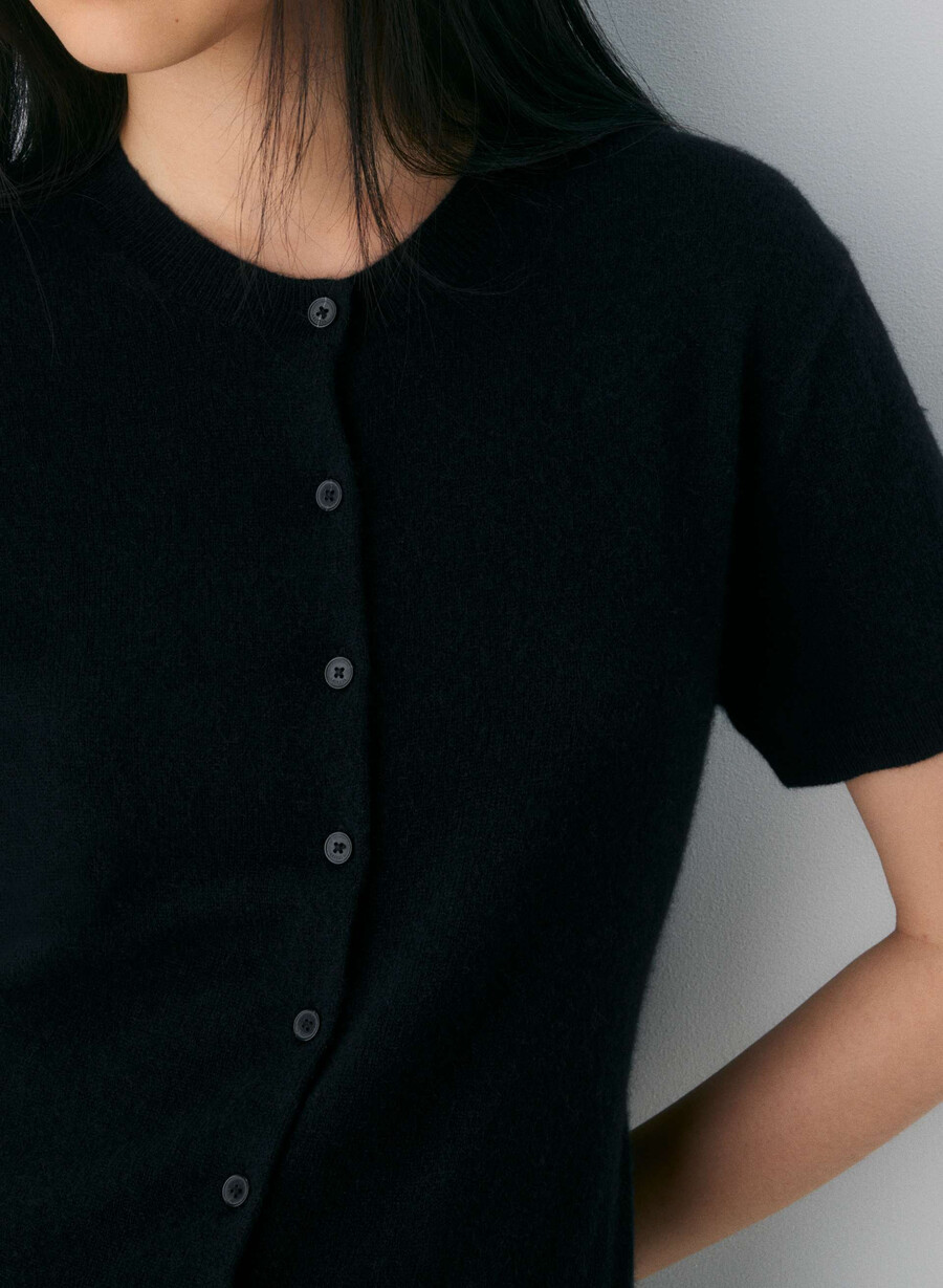 bare cashmere noteworthy cardigan black