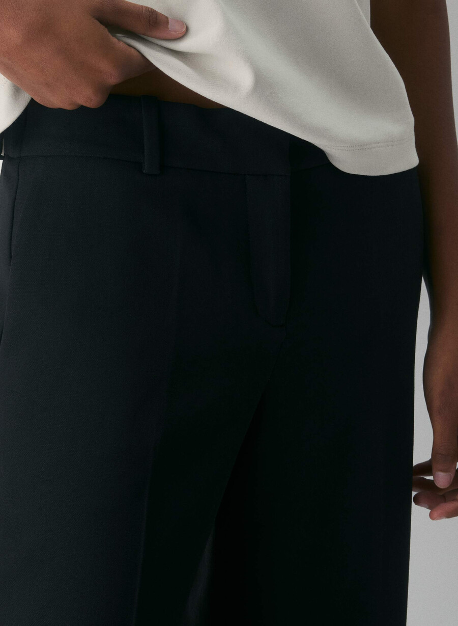 new agency lo-rise pant - ressential black
