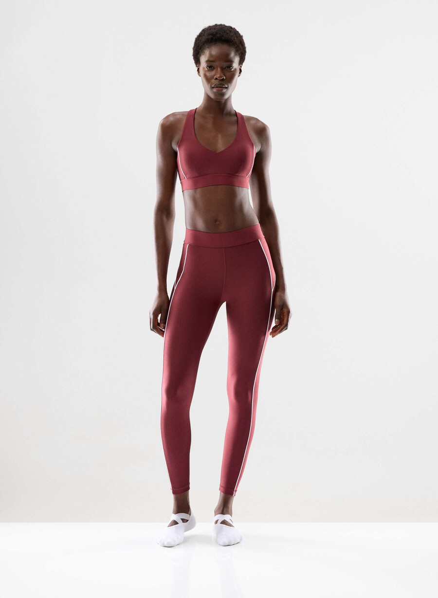 glotone hustle sports bra cordovan bright wht