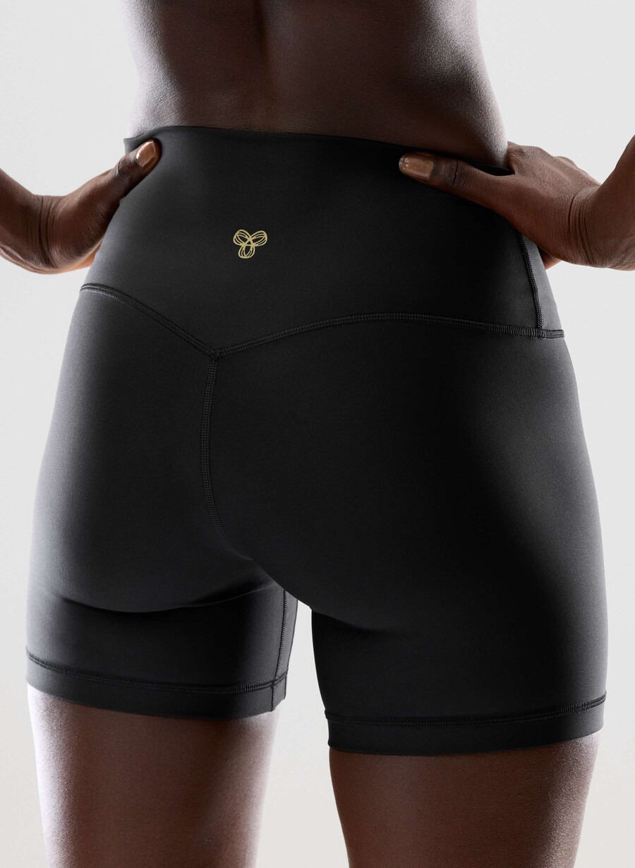 glotone cheeky infinite hi-rise 5 short black
