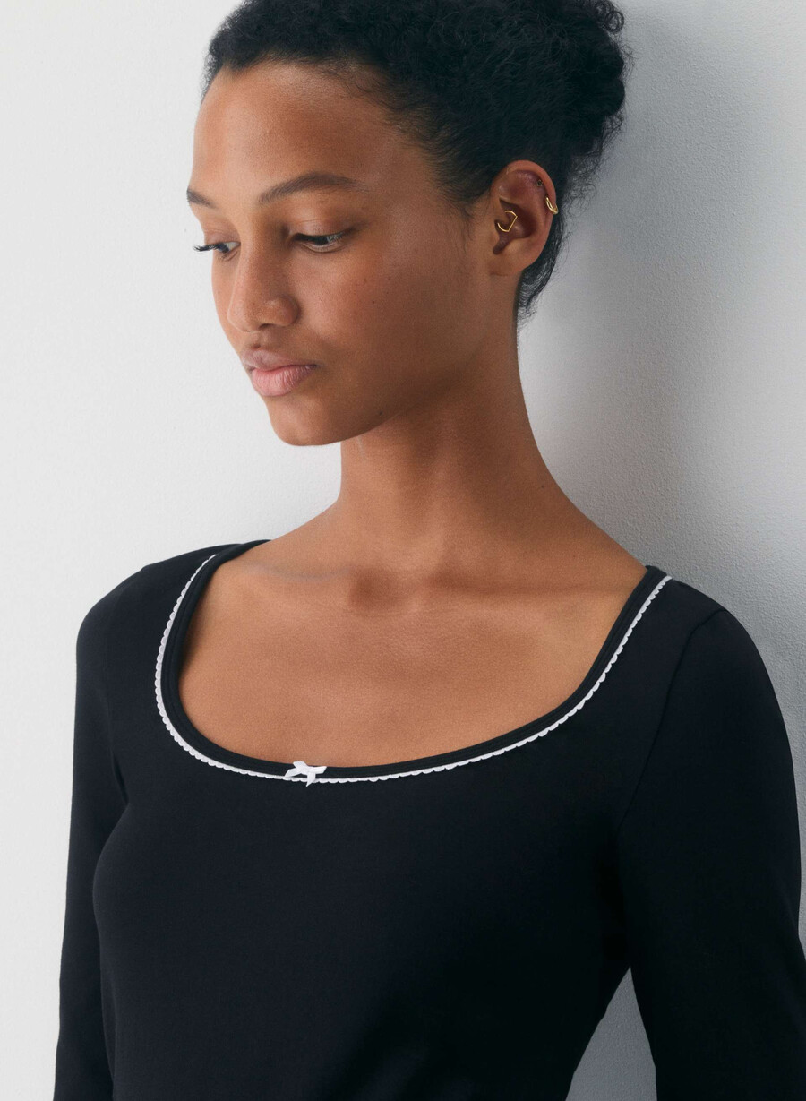 chill halfmoon longsleeve blackwhite