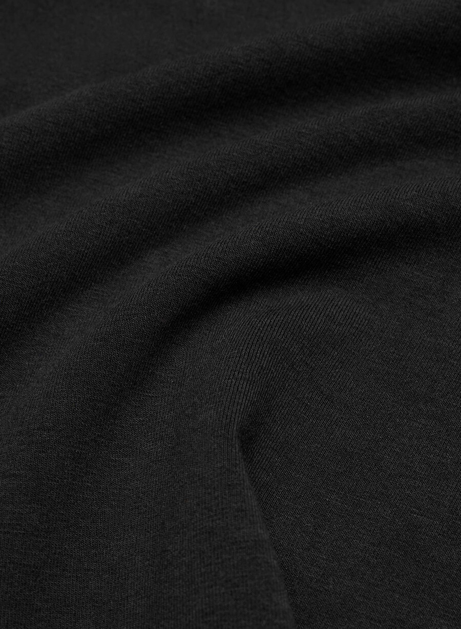 chill halfmoon longsleeve blackwhite
