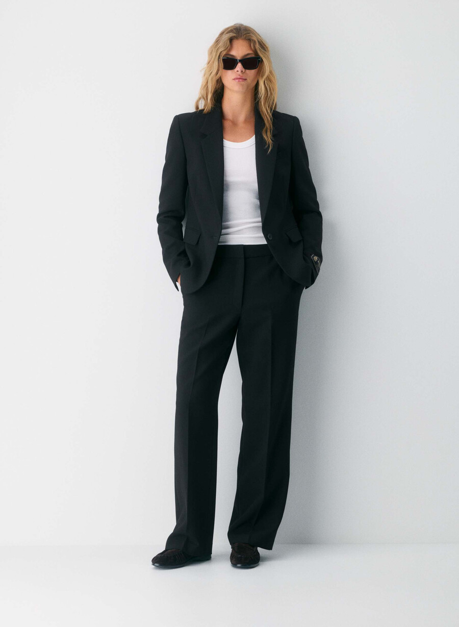 new agency curve-fit pant - ressential black