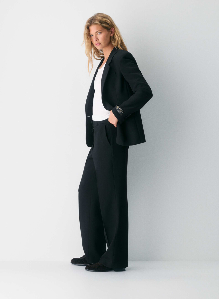 new agency curve-fit pant - ressential black