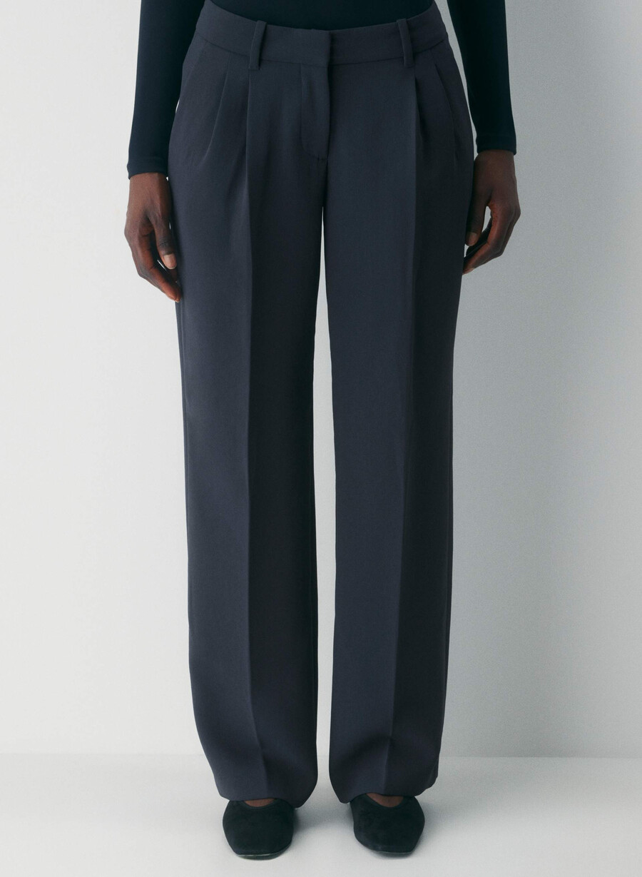 the effortless pant curve-fit lo-rise - crepette dark night navy