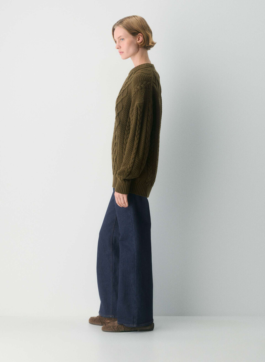 heritage knit merino wool crew sweater private green