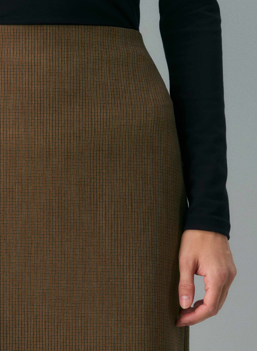 vanguard skirt - ressential kyle check svlmsc b