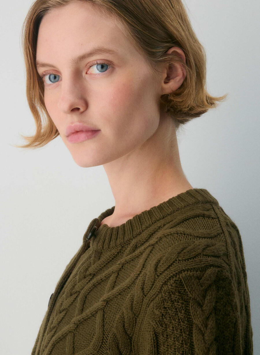 heritage knit merino wool crew hihip cardigan private green