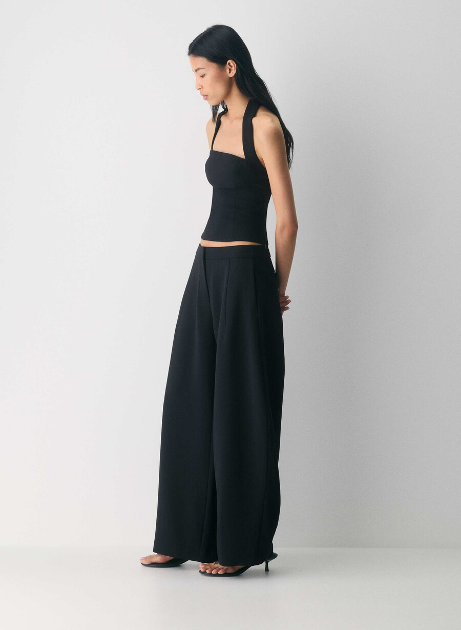 whisper halter top - crepette black