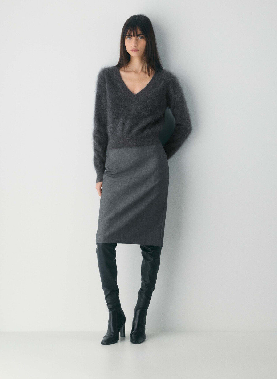 brushed cashmere shrunken v-neck sweater heather charcoal