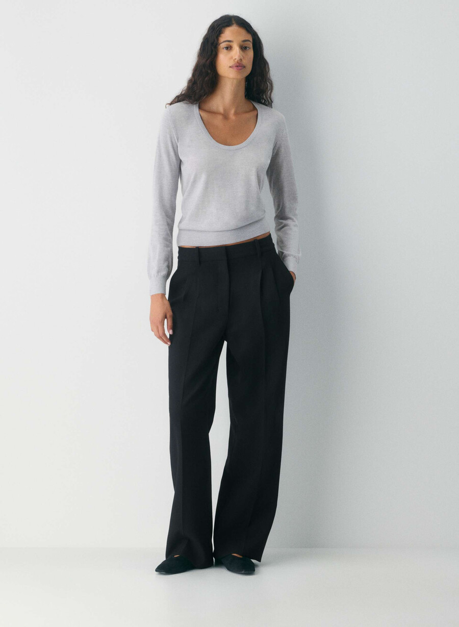 fine merino wool scoopneck sweater heather chrome