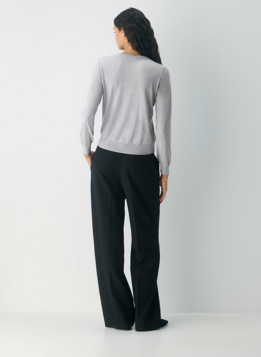 fine merino wool scoopneck sweater heather chrome
