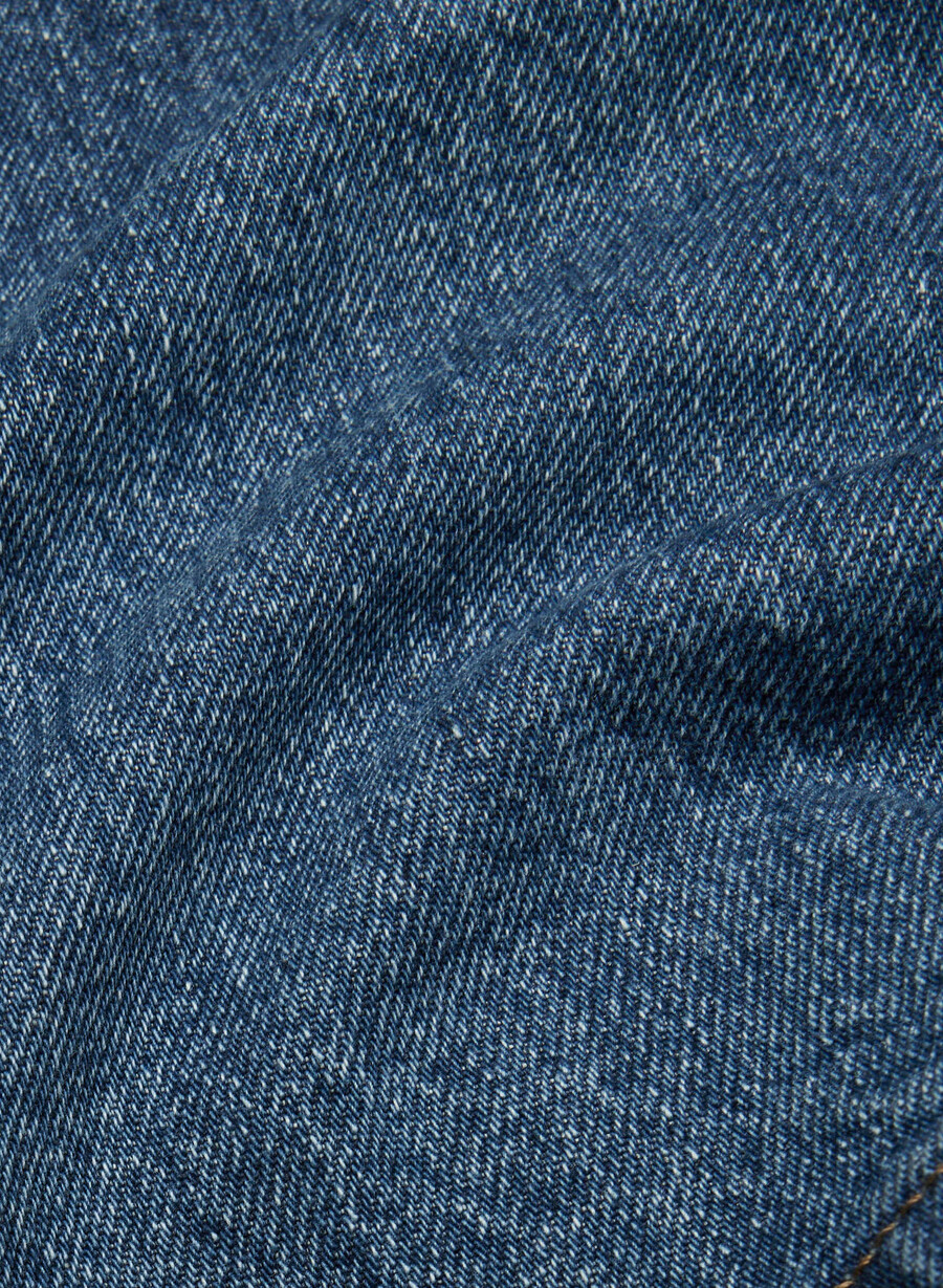 denim forum the 90s vintage micro denim skirt dark bleu eyeshadow