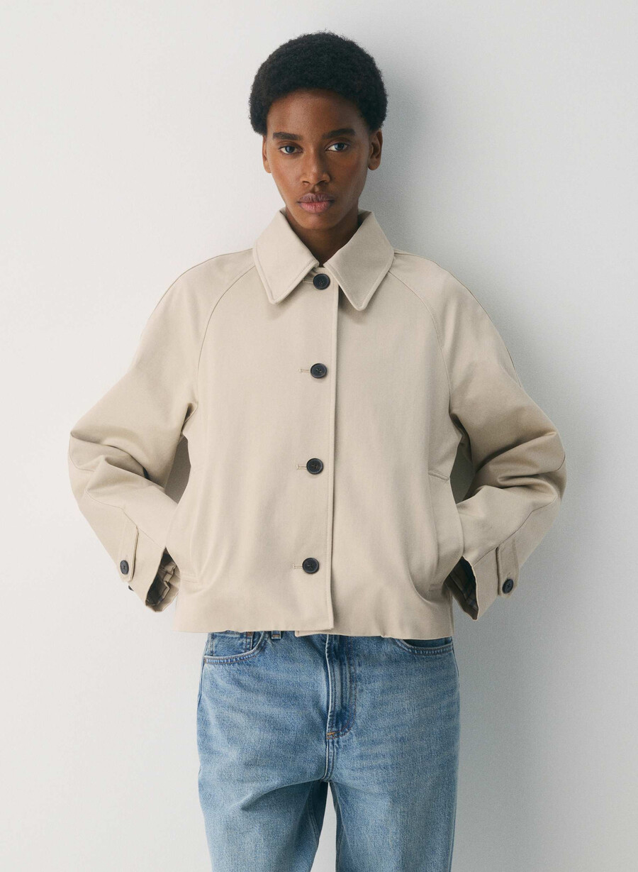 the regent short trench coat - rich twill marcona beige