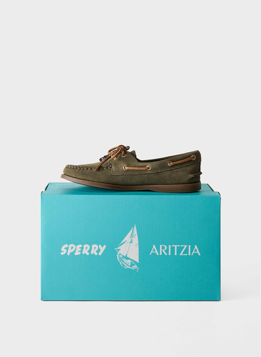 sperry x aritzia ao boat shoe - nubuck leather dk willow green