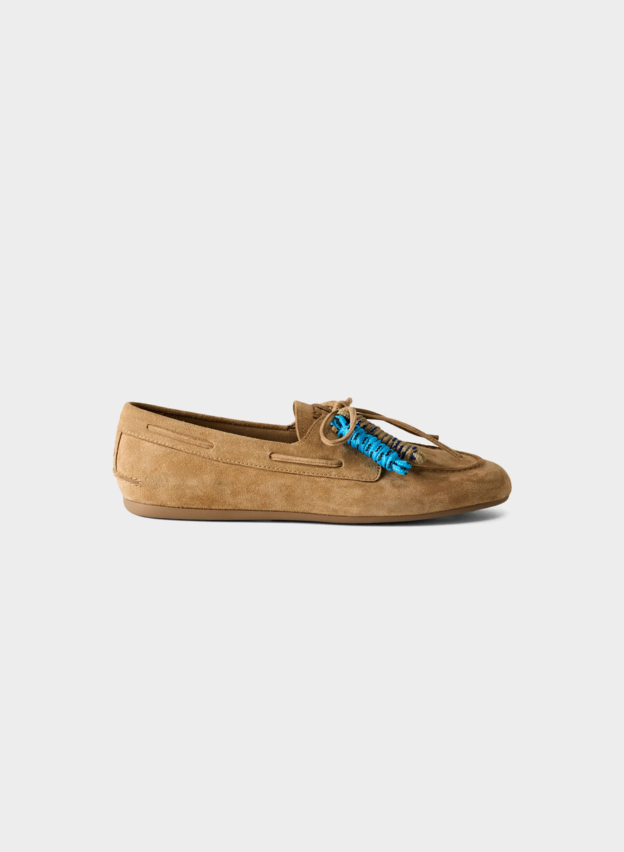 sperry x aritzia slim boat shoe - suede leather tan khaki