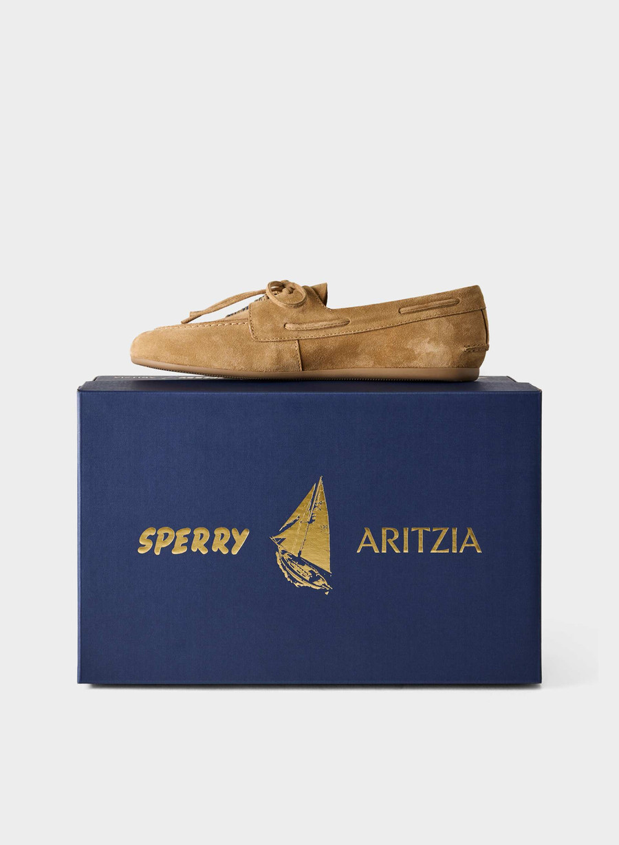 sperry x aritzia slim boat shoe - suede leather tan khaki