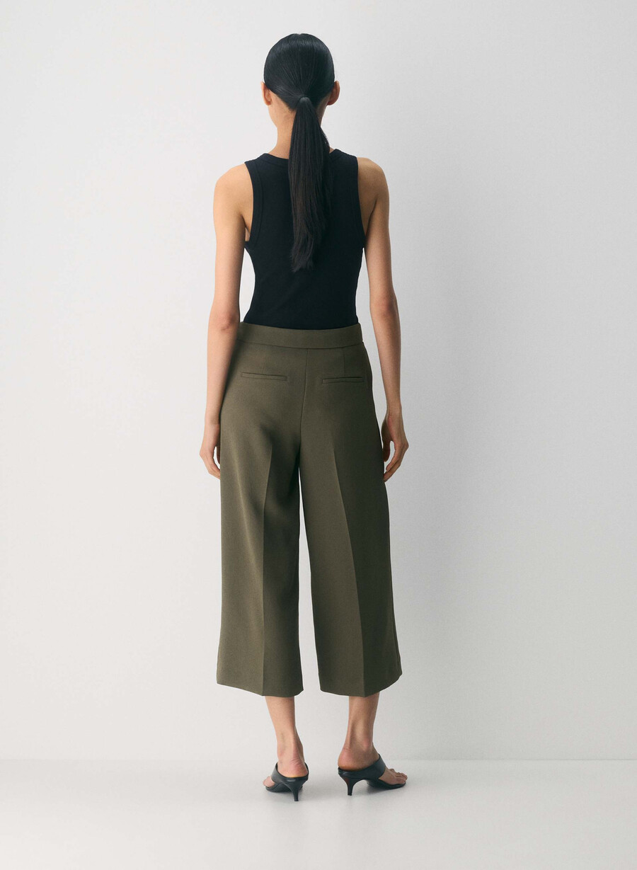podium pant - crepette dark olive