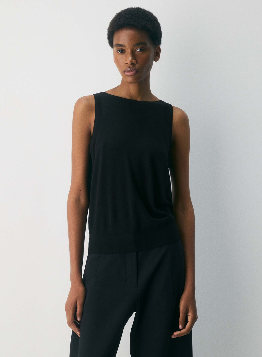 fine merino wool pasture sweater vest black