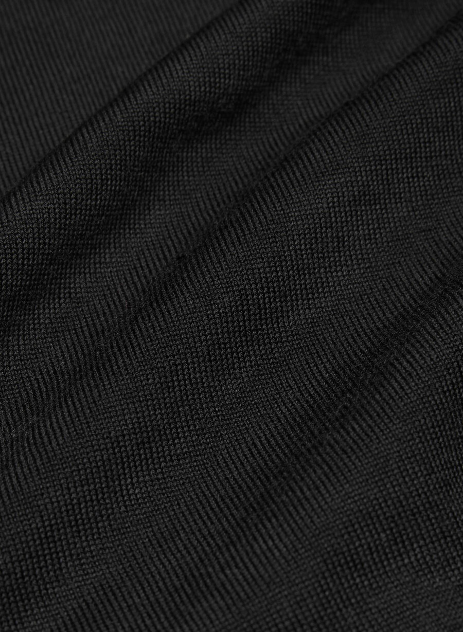 fine merino wool pasture sweater vest black