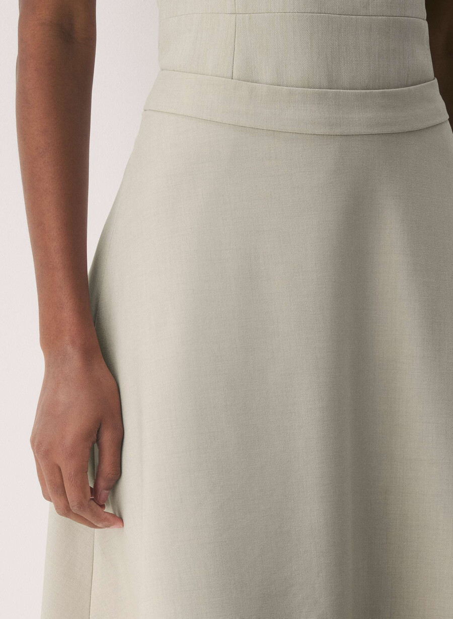 beacon skirt - ressential light heather matte pearl