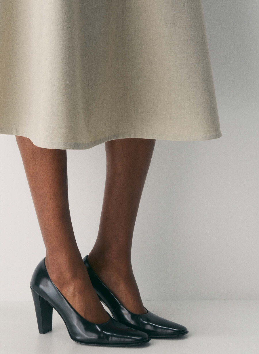beacon skirt - ressential light heather matte pearl