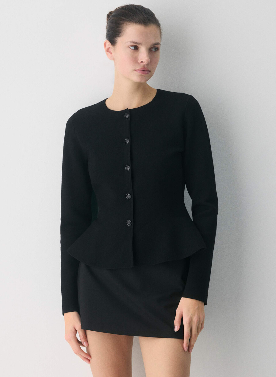 epitome sweater - wonder yarn black