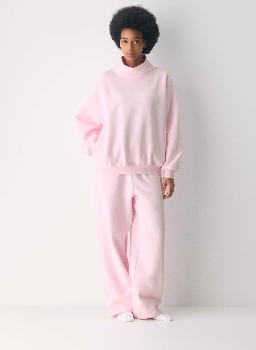 cozy sweatfleece mega funnel neck villa pink