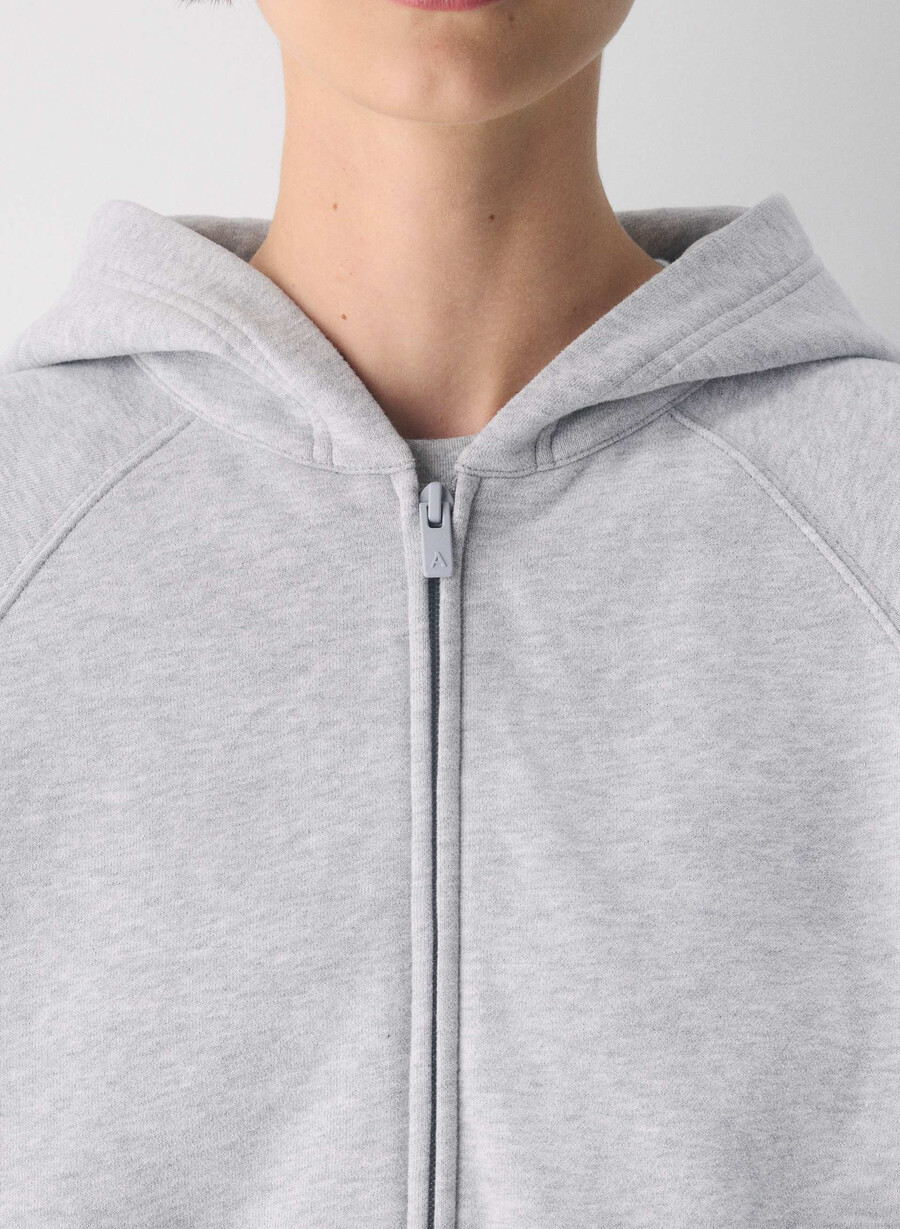 cozy sweatfleece mega raglan zip hoodie heather chrome