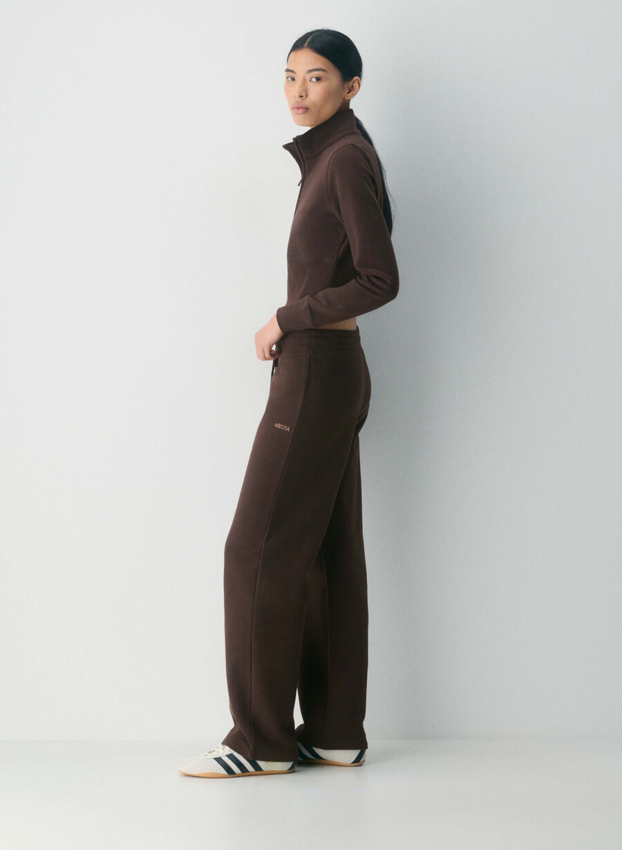 cozy sweatfleece snug banded sweatpant rich mocha brown