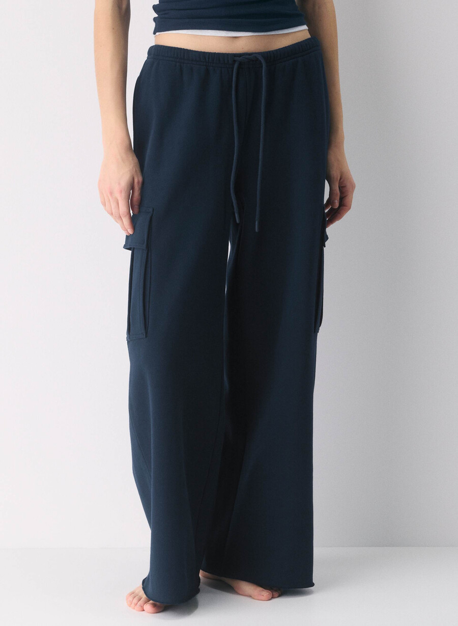 cozy sweatfleece mega cargo flutter sweatpant admiral