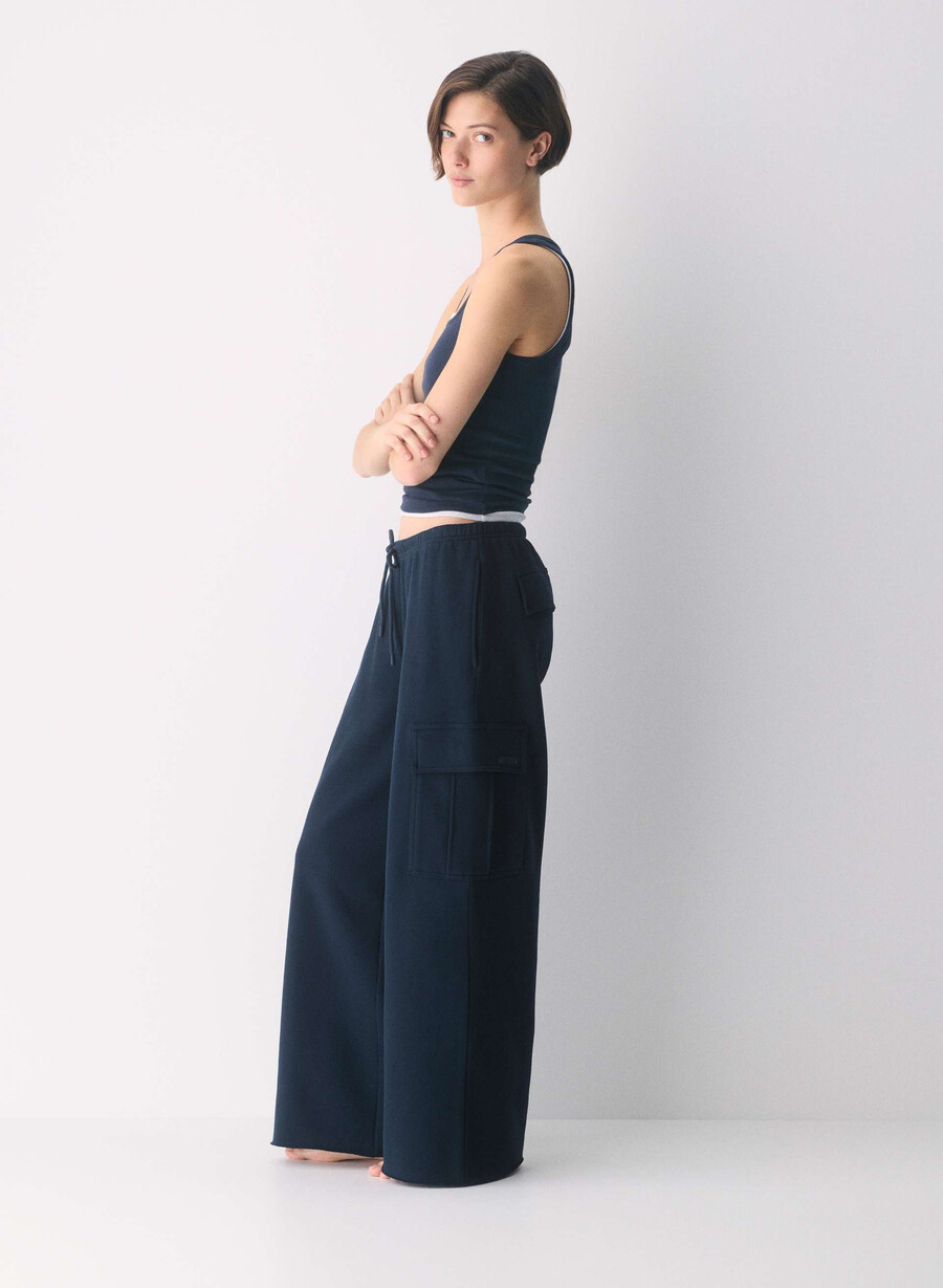 cozy sweatfleece mega cargo flutter sweatpant admiral