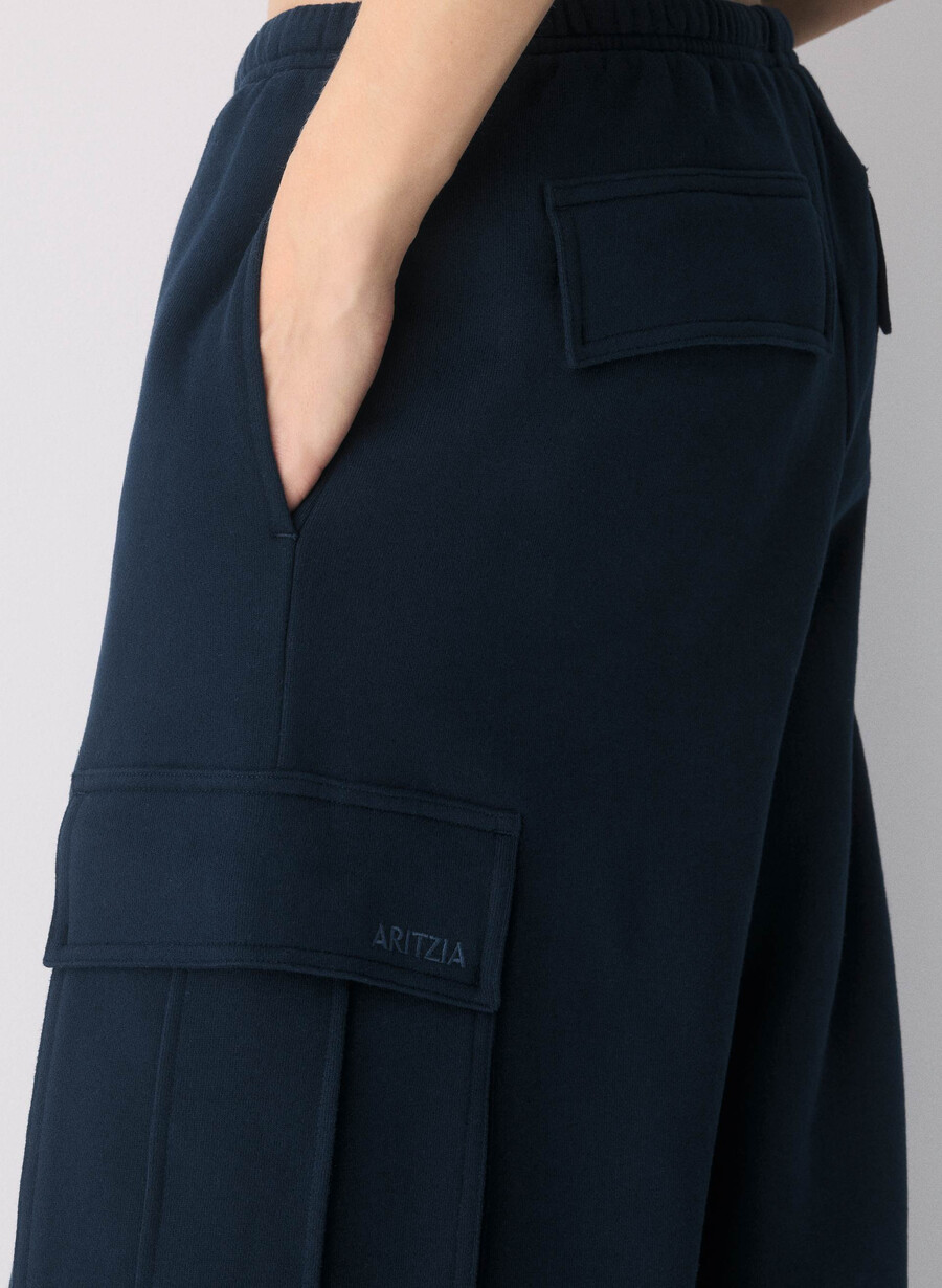 cozy sweatfleece mega cargo flutter sweatpant admiral