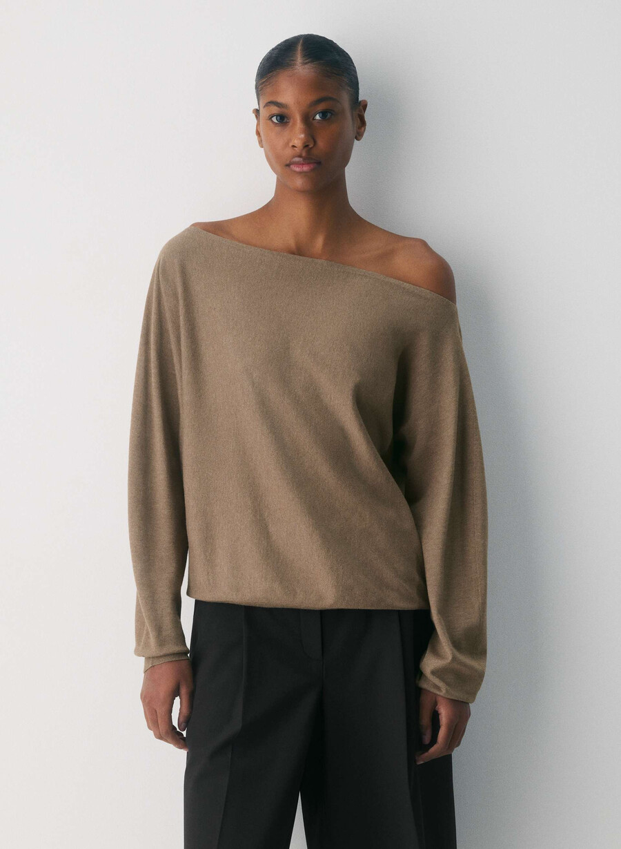 inspiration sweater - wonder yarn matte pearl