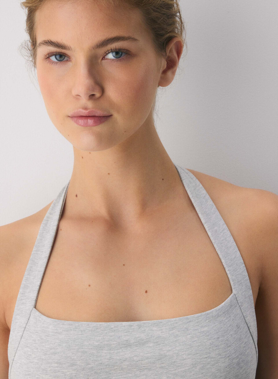 casual contour optimum halter top heather chrome