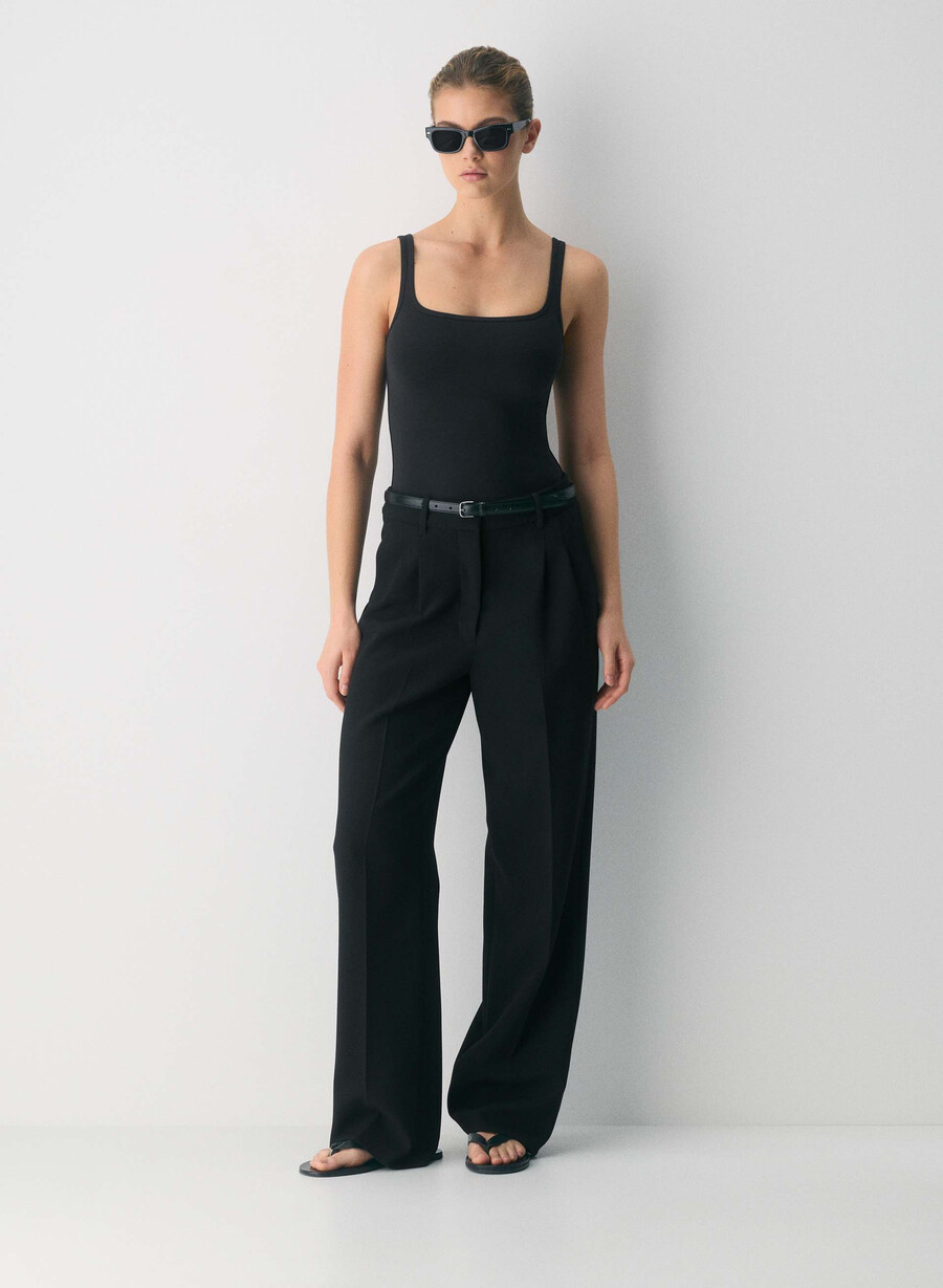 original contour penchant tank black