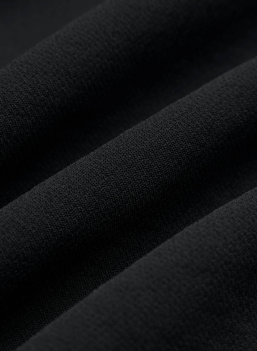the effortless pant - crepette black