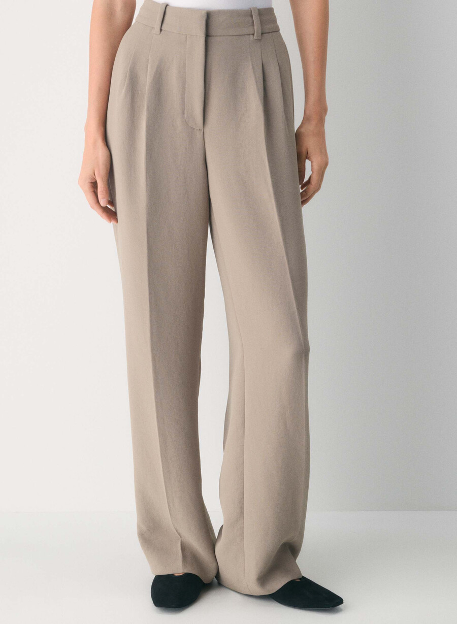 the effortless pant - crepette nomad taupe