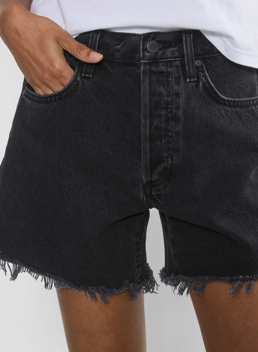 denim forum the ex boyfriend mid thigh short black eyeliner