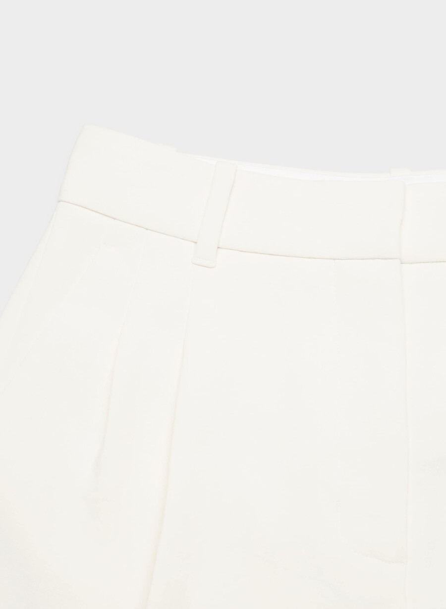 the effortless short mid-thigh - crepette light birch