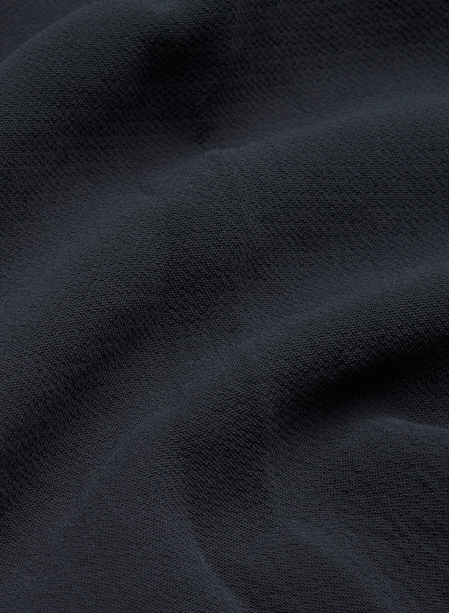 the effortless short mid-thigh - crepette dark night navy