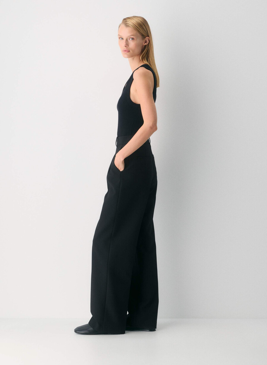 the effortless pant - ressential black