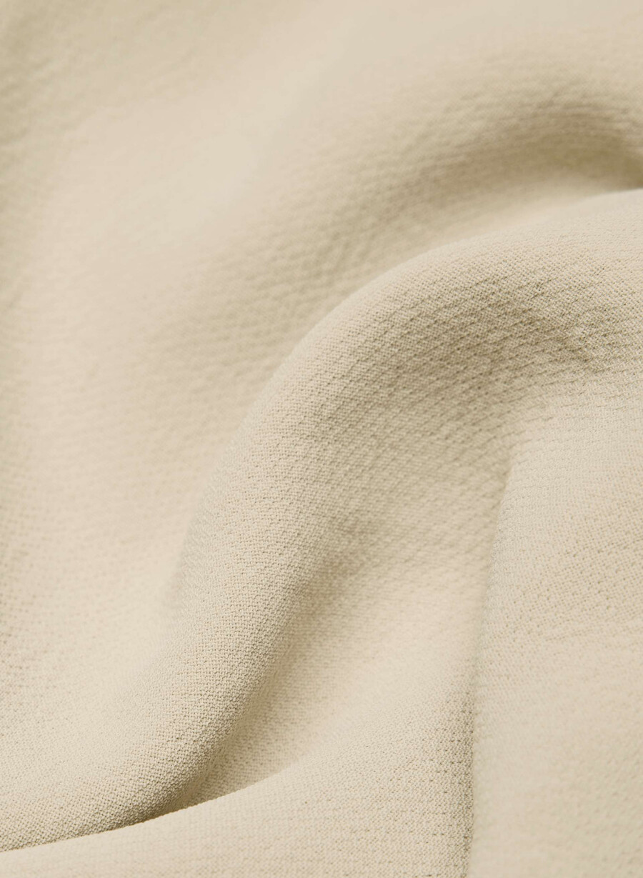 the effortless pant cropped - crepette marcona beige