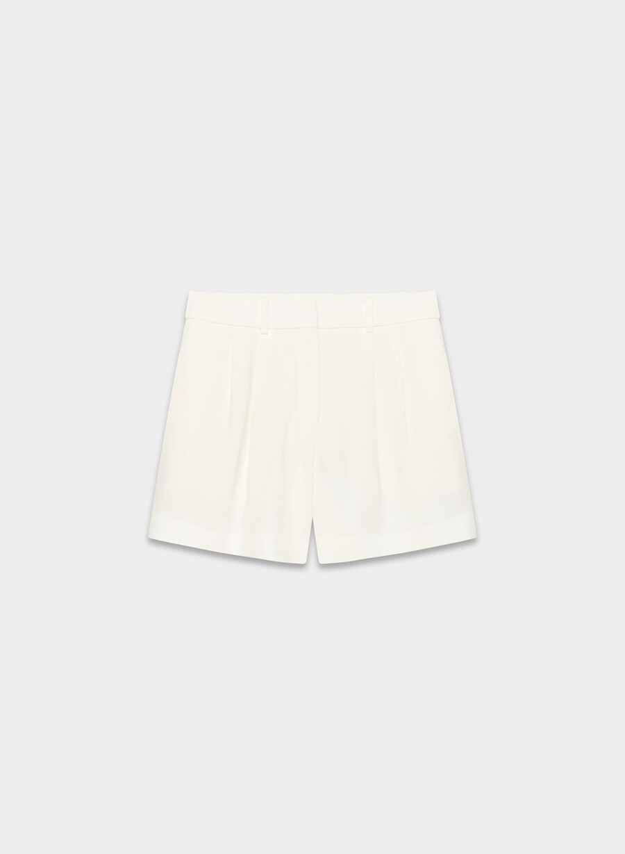 pleated mid-thigh short espace