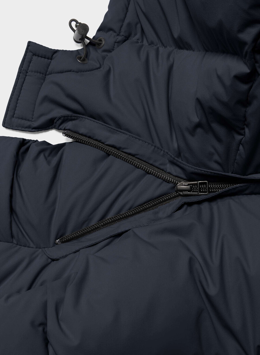 the super puff mid vest - climatte admiral