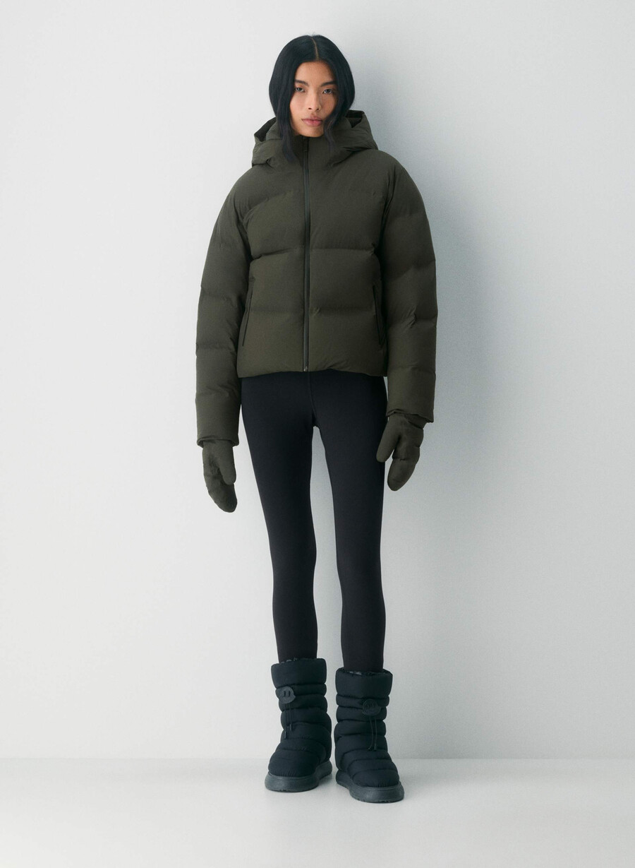 the super puff₂o mitten - rainstop flint green