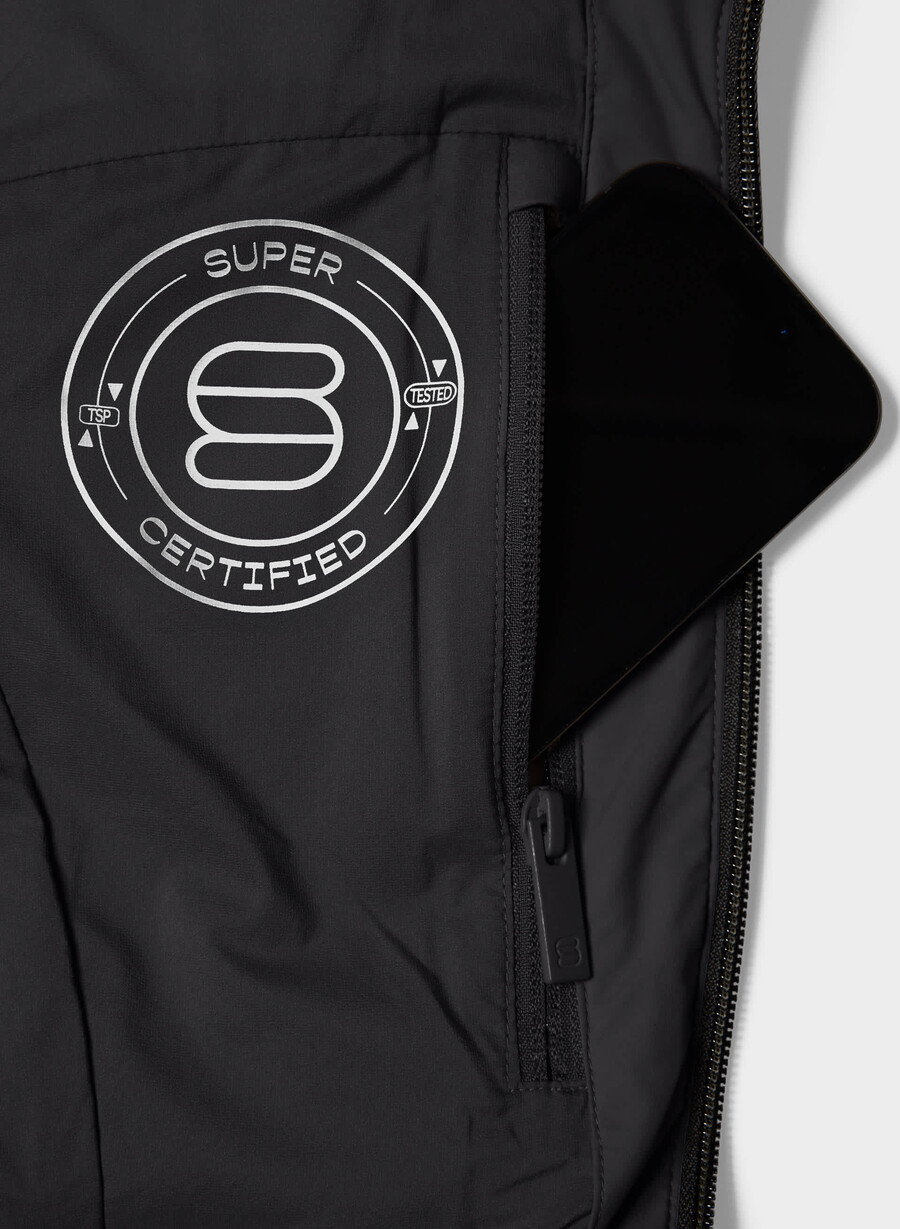 the supersnug puff₂o mid - rainstop black