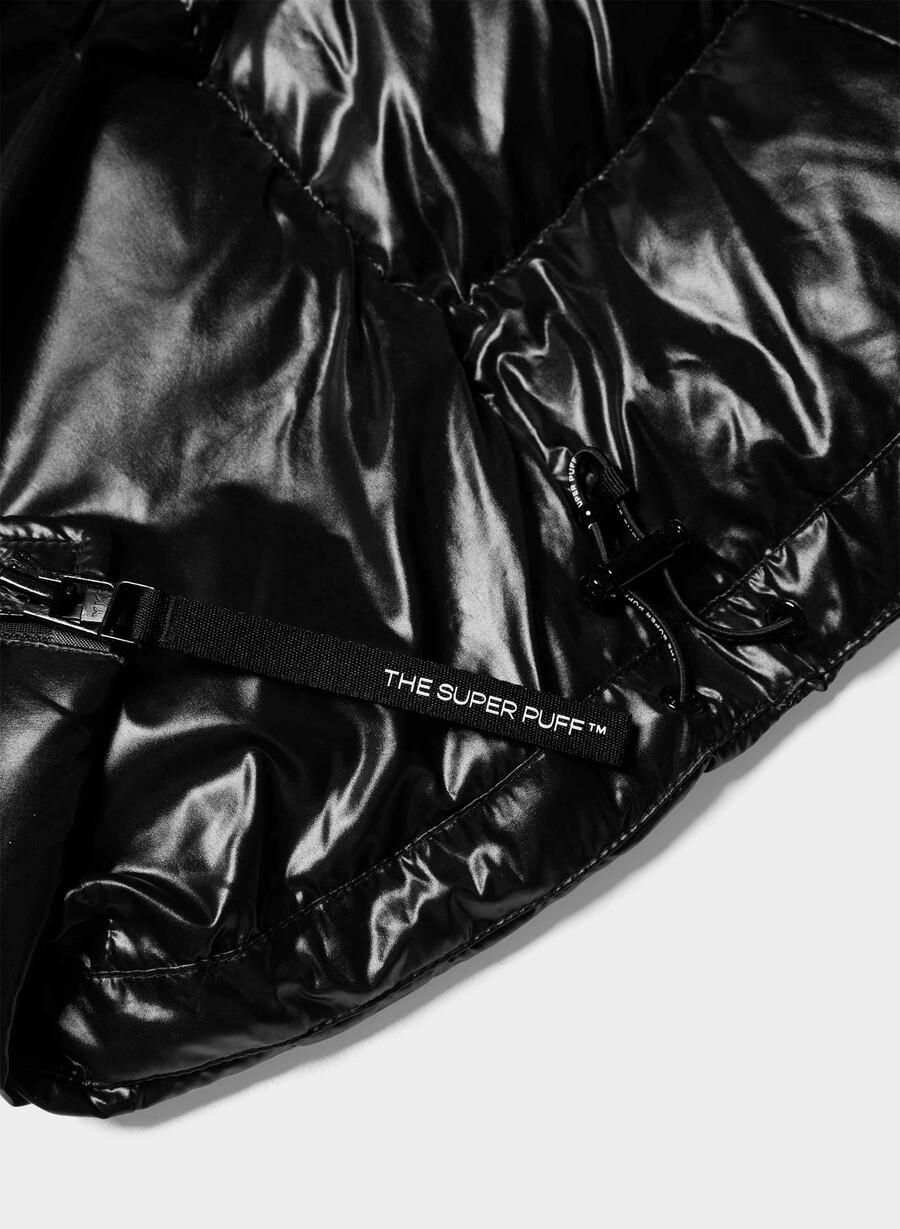 the supersnug puff long - hi-gloss black